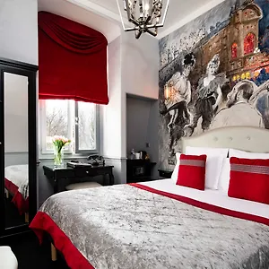 & De Latour Maubourg Paris